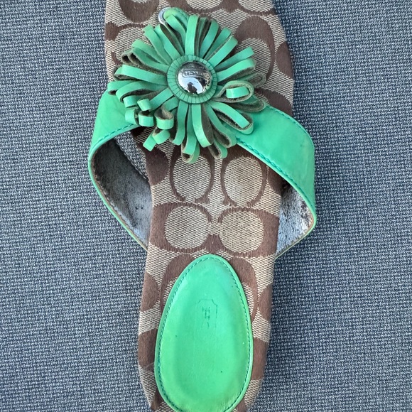 COACH lime green SUKI patent slide sandals logo jewel - vintage - pre-loved 7.5 - Picture 1 of 5